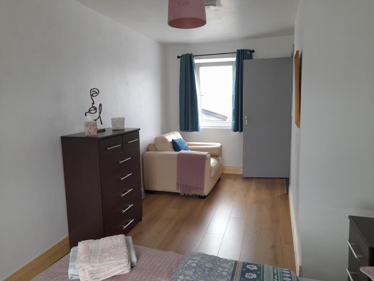 Central Town Apartment Wexford Dış mekan fotoğraf
