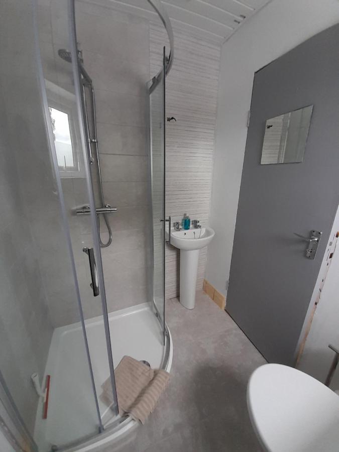 Central Town Apartment Wexford Dış mekan fotoğraf